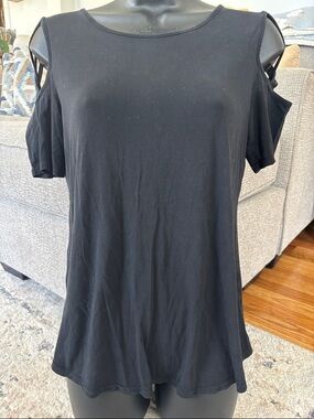 Adreamly Black Cold-Shoulder Women's Top size Small